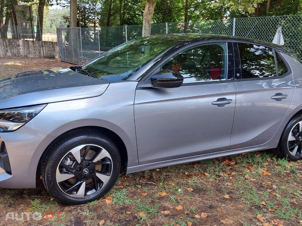 Opel Corsa-E GS Line