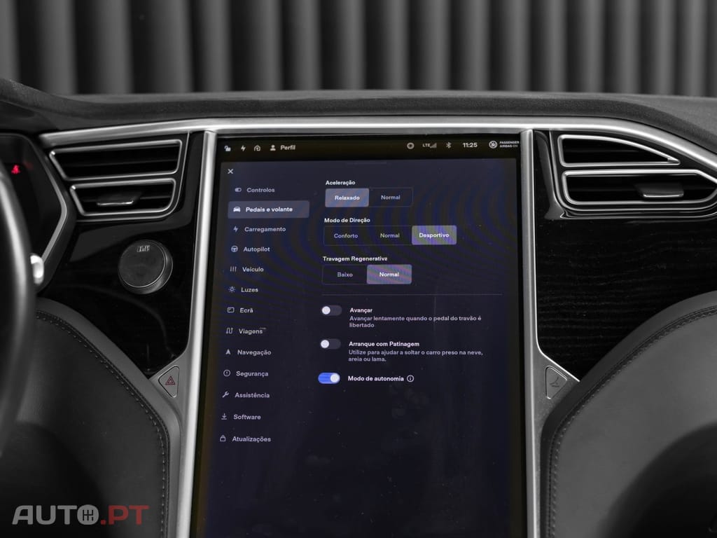 Tesla Model S 75