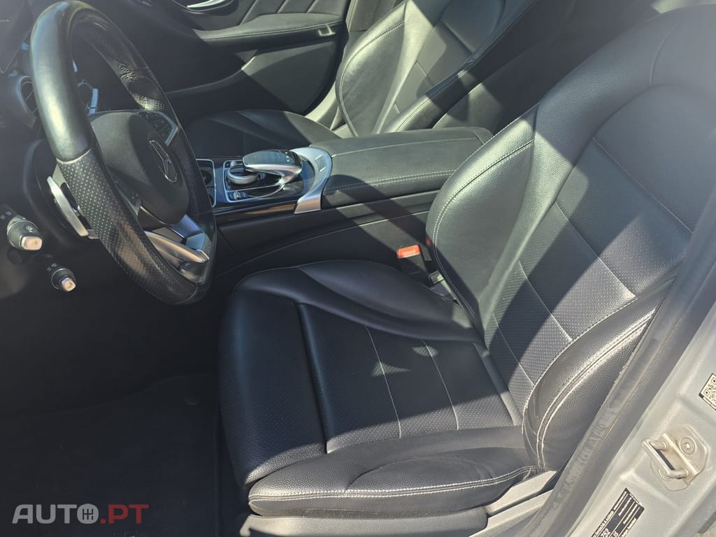 Mercedes-Benz C 300 BlueTEC Hybrid AMG Line