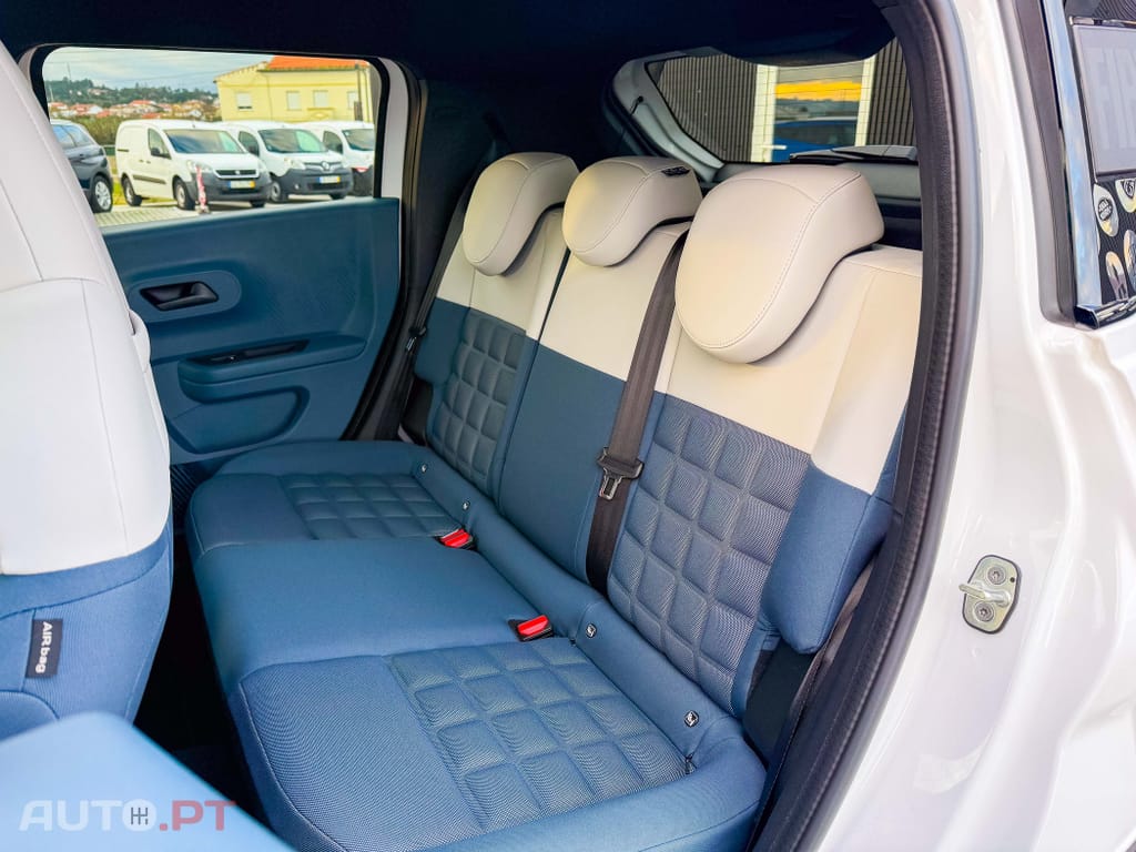 Fiat Grande Panda 1.2 Hybrid La Prima eDCT