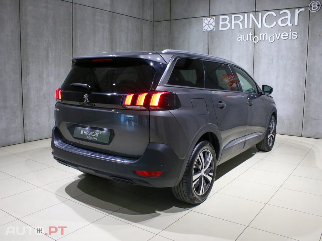 Peugeot 5008 1.2 PureTech Allure