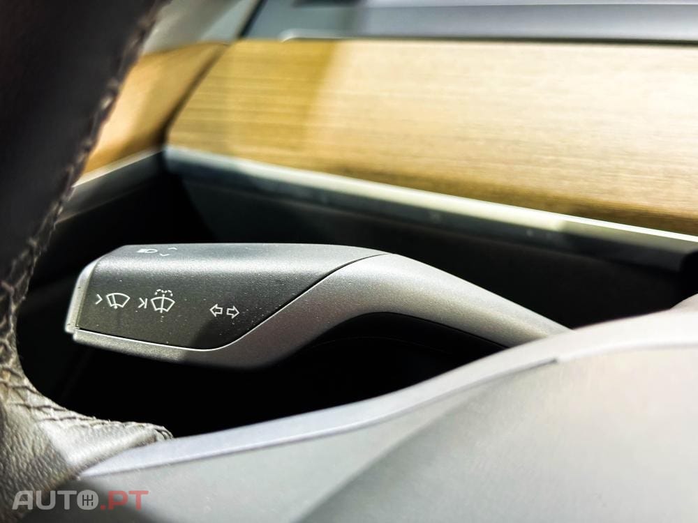 Tesla Model Y Long Range Dual Motor AWD
