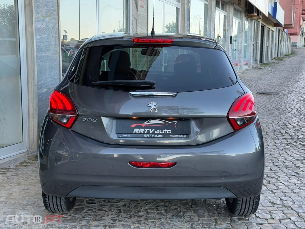 Peugeot 208 1.2 PureTech Style