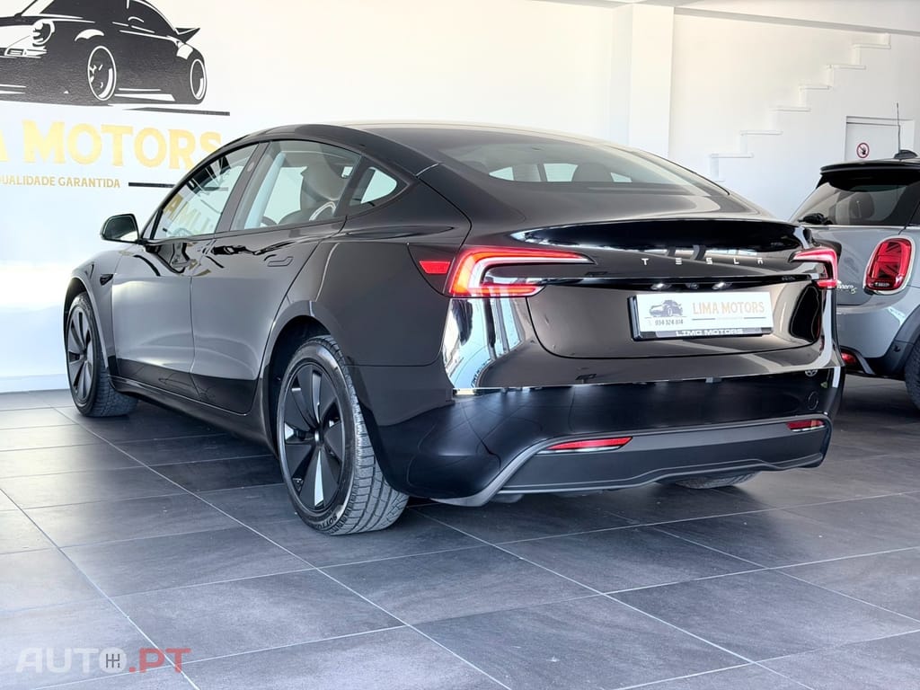 Tesla Model 3 Tração Traseira Premium