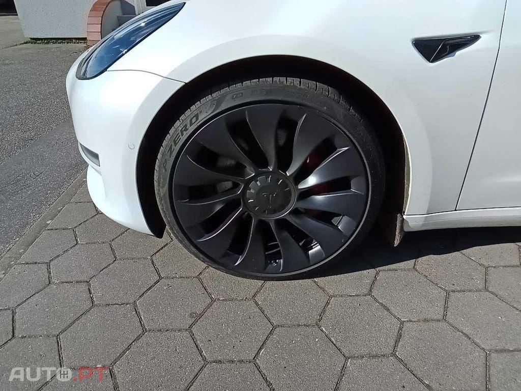 Tesla Model 3 Performance Dual Motor AWD