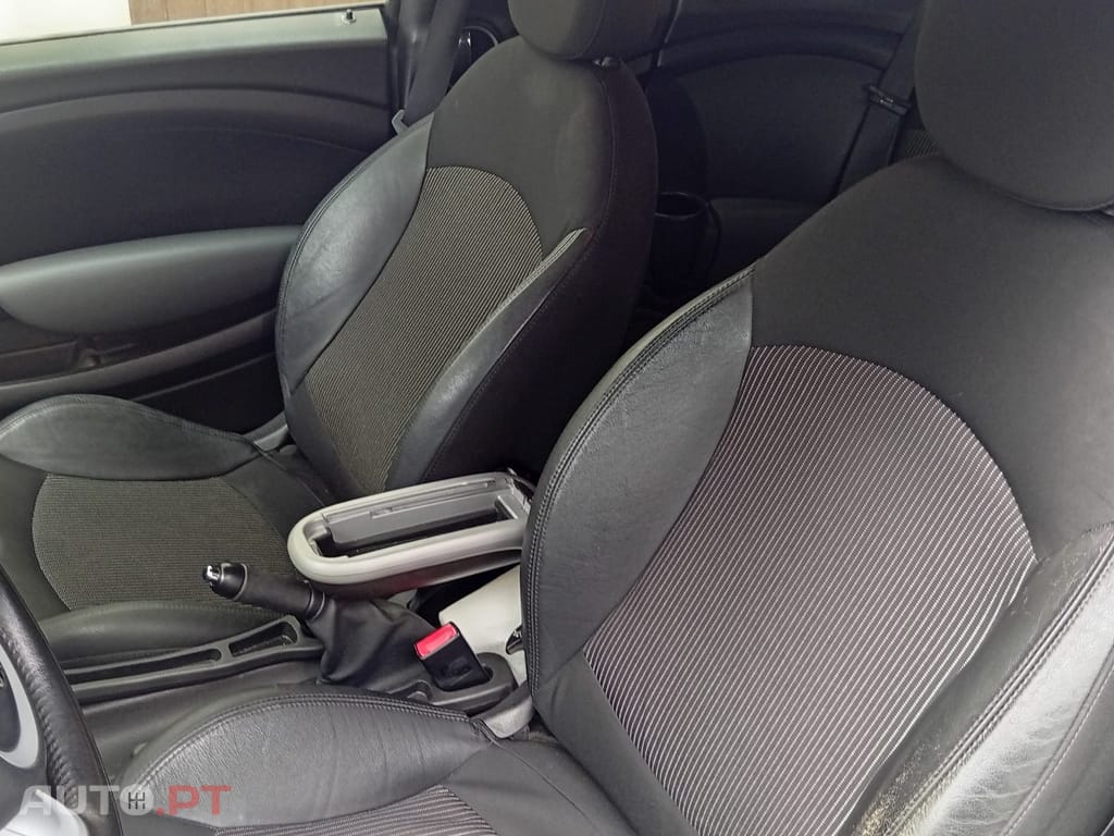 MINI Clubman Cooper D
