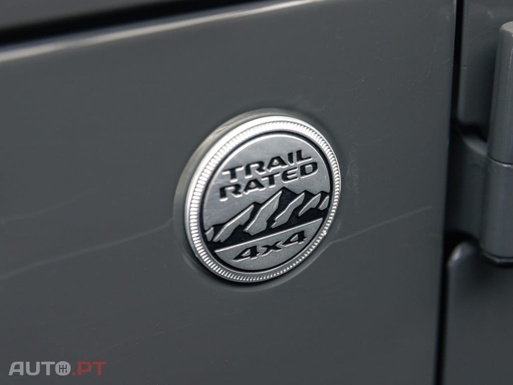 Jeep Wrangler 2.2 CRD Sport AT