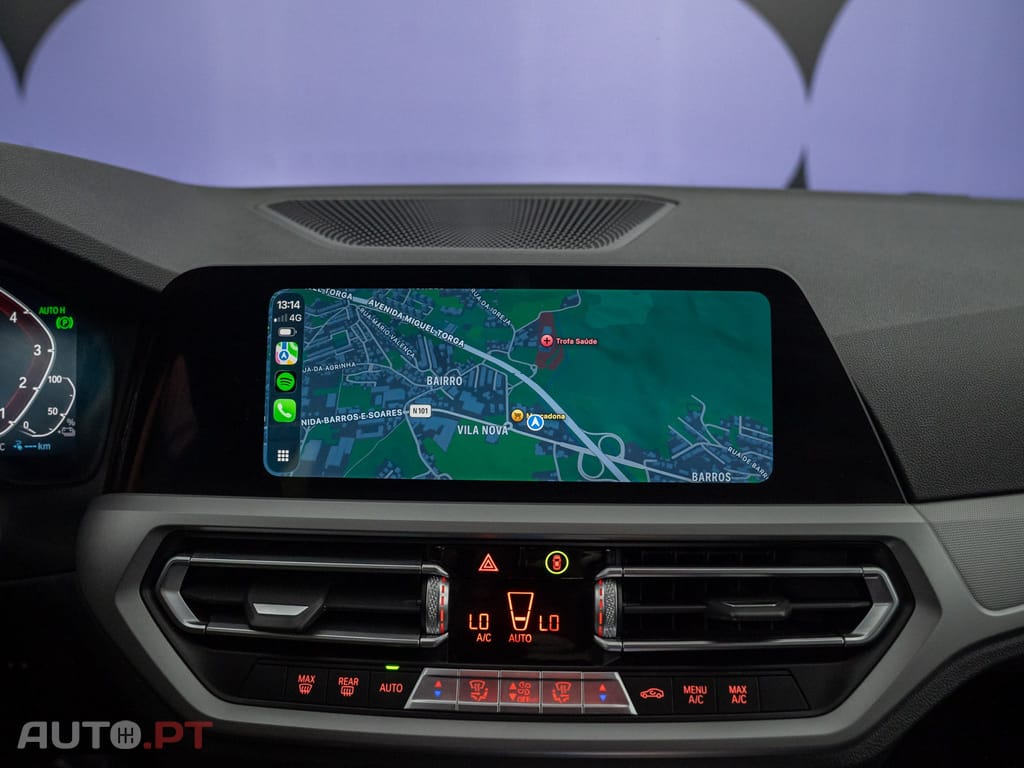 BMW 330 e Auto