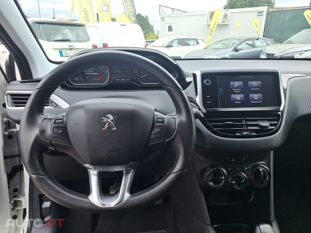 Peugeot 208 1.2 PureTech Style