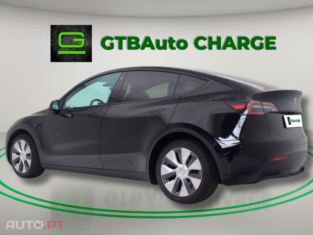 Tesla Model Y Long-Range AWD I.V.A DEDUTIVEL