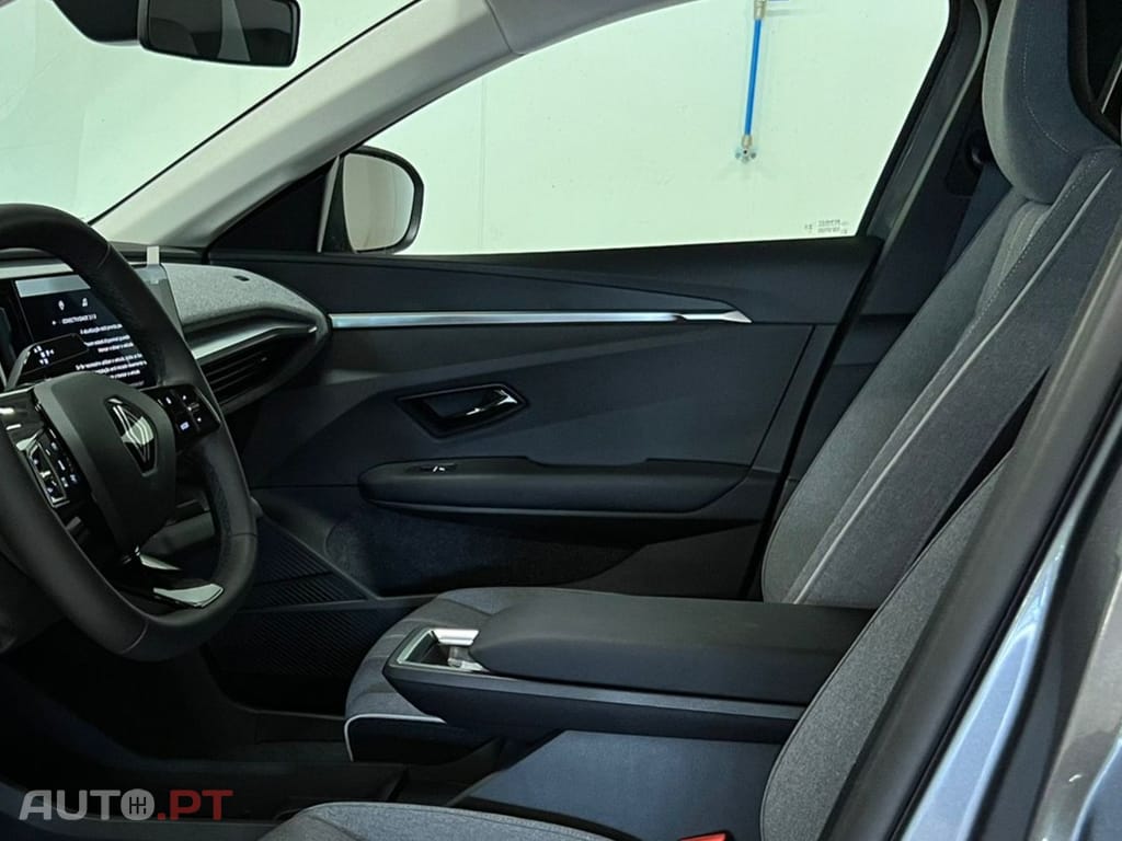 Renault Mégane E-Tech Evolution Super Charge EV60 130