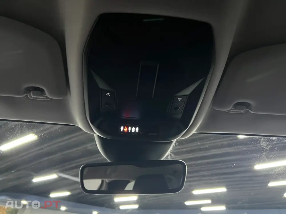 Peugeot 308 1.2 Hybrid Style e-DCS6