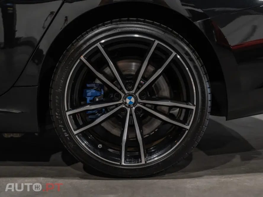 BMW 330 e xDrive Aut. M Sport