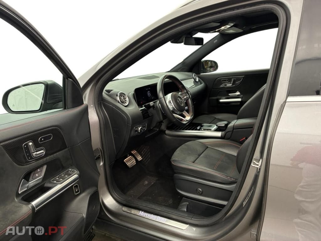 Mercedes-Benz GLA 200 d AMG Line