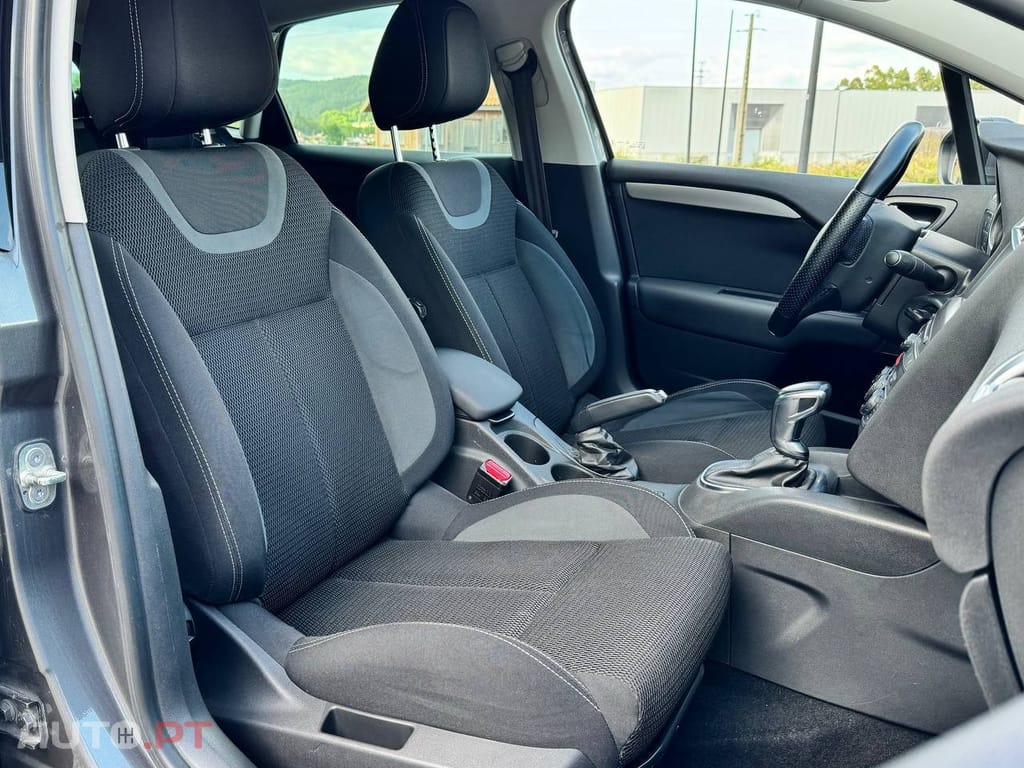 Citroen C4 1.6 BlueHDi Feel EAT6