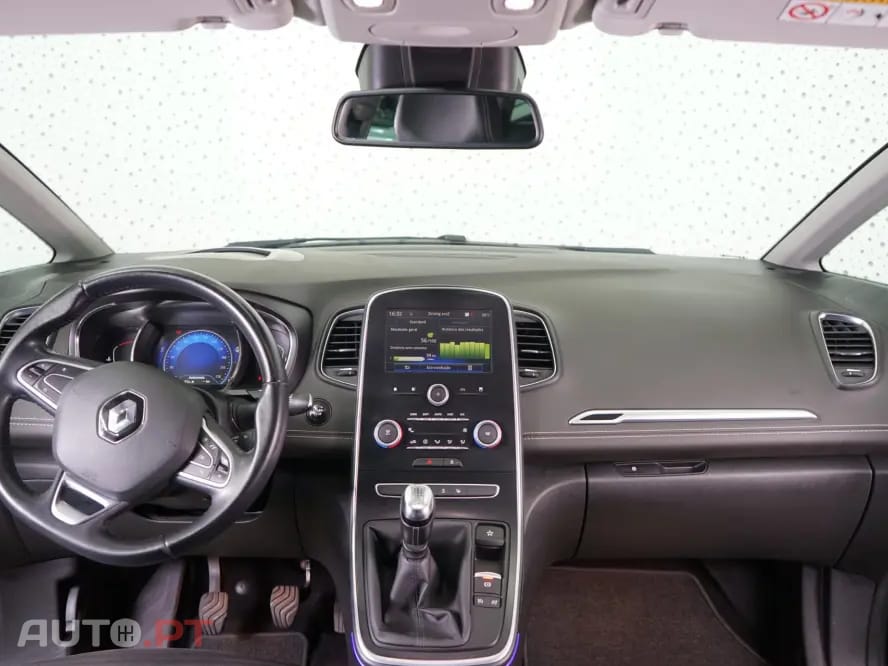 Renault Grand Scénic ENERGY TCe 130 INTENS
