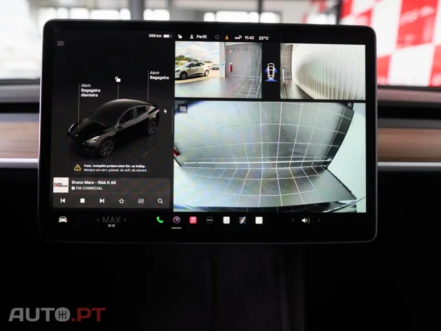 Tesla Model Y Long Range RWD