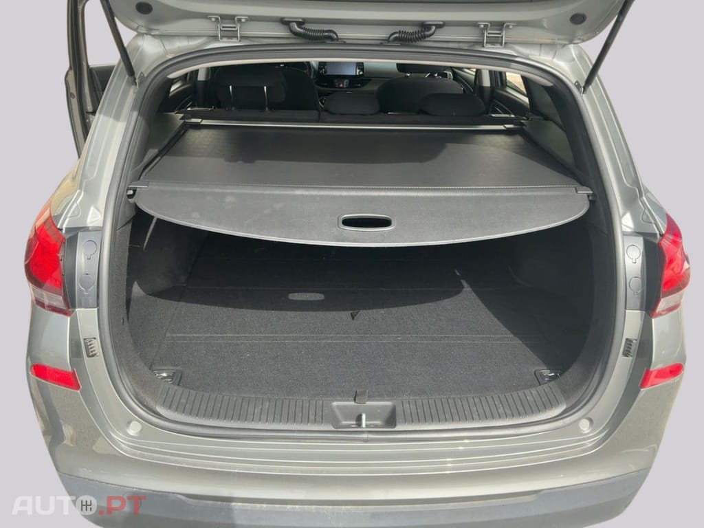 Hyundai i30 1.6 CRDi Family