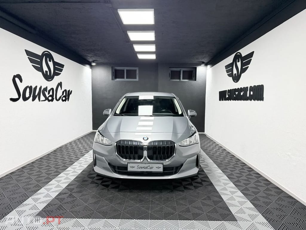 BMW 218 d Auto
