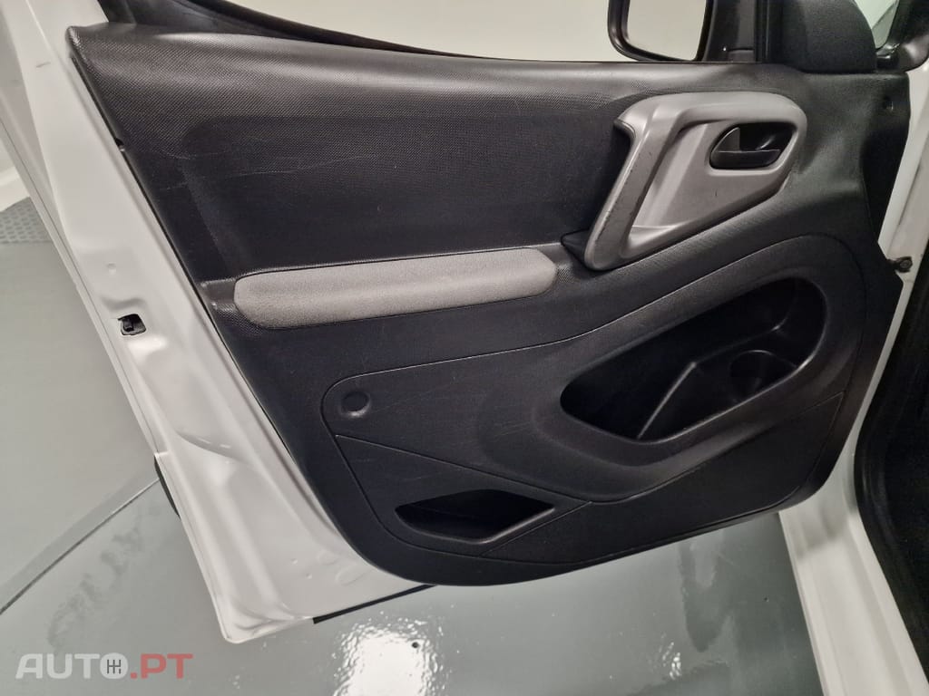 Citroen Berlingo 1.6 BLUEHDI  5 LUGARES