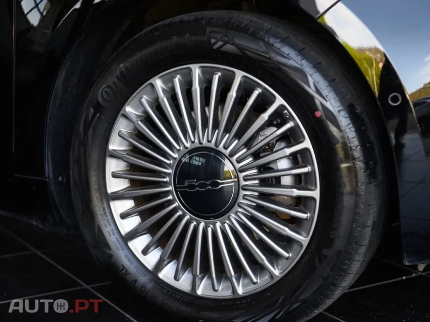 Fiat 500e 42 kWh Icon