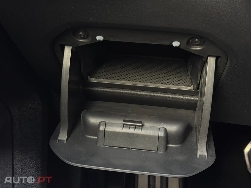 BMW 218 d Pack Desportivo M