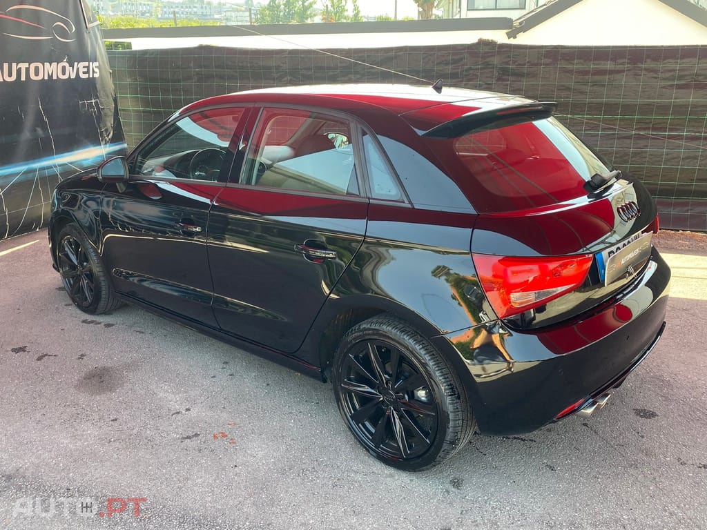 Audi A1 1.6 TDi S-line