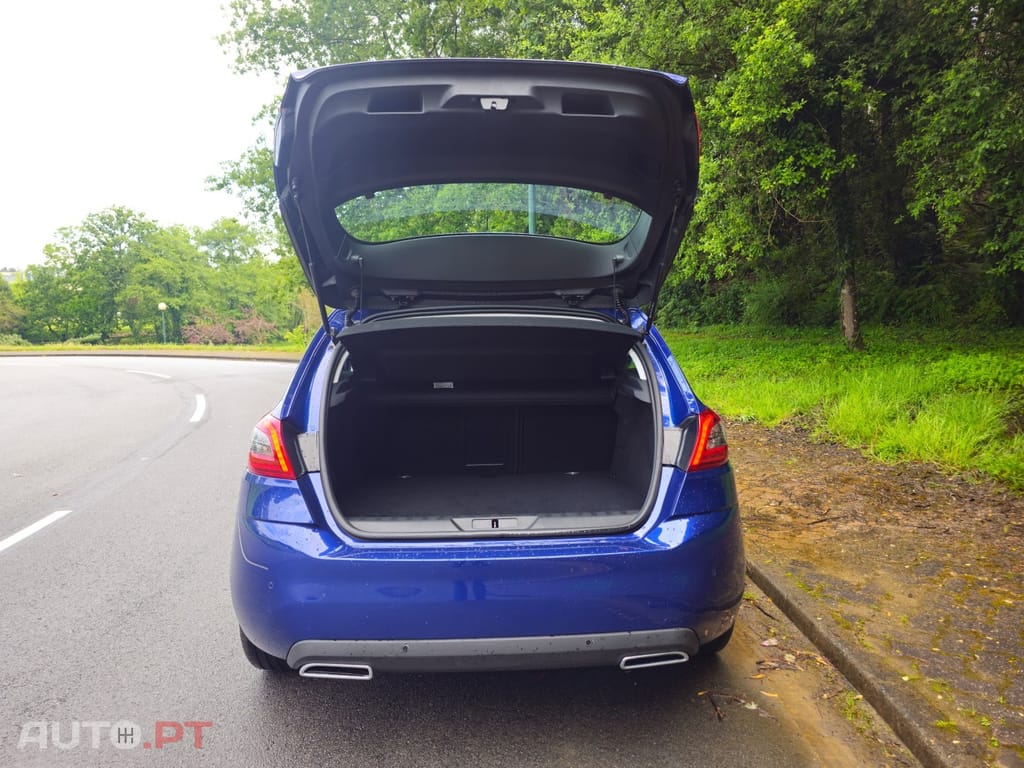 Peugeot 308 Blue-HDi Business