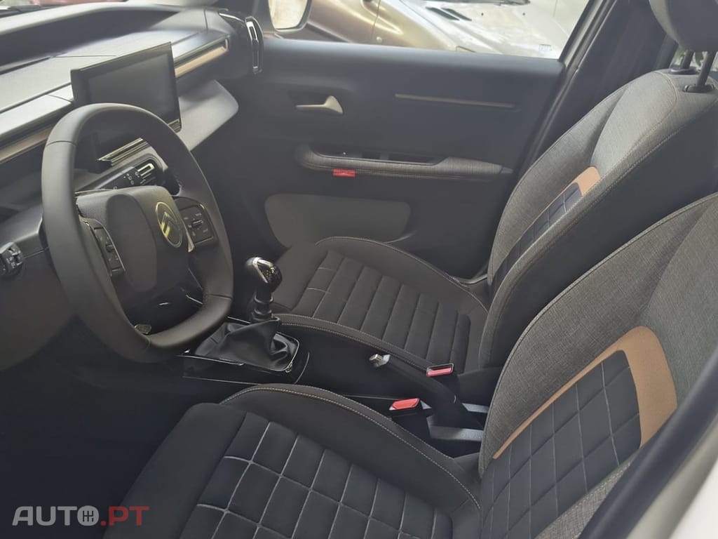 Citroën C3 Aircross 1.2 PureTech Plus — fotografia 8