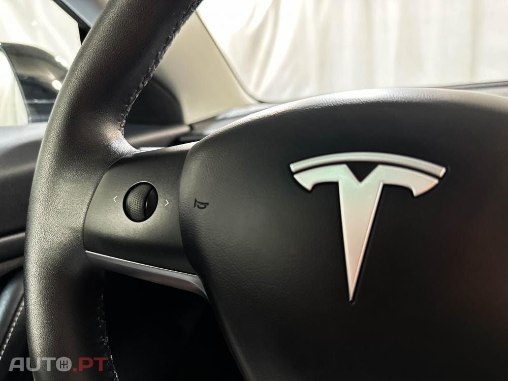 Tesla Model 3 Long Range Tração Integral