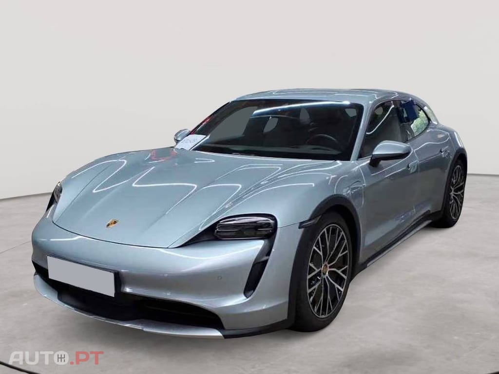 Porsche Taycan 4 