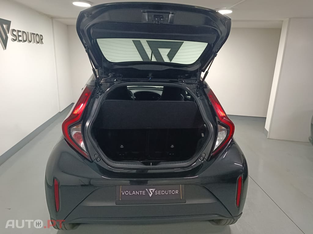 Toyota Aygo X 1.0 Play