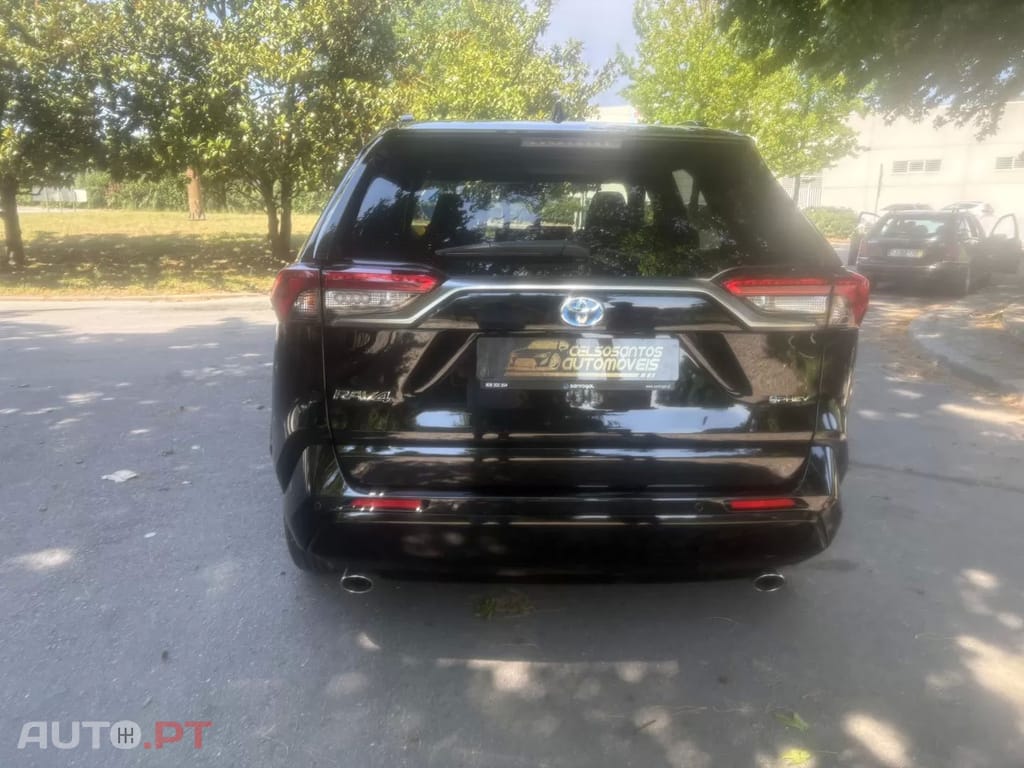 Toyota RAV4 2,5 Teamplayer
