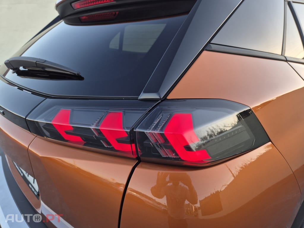 Peugeot 2008 1.2 PureTech Allure Pack