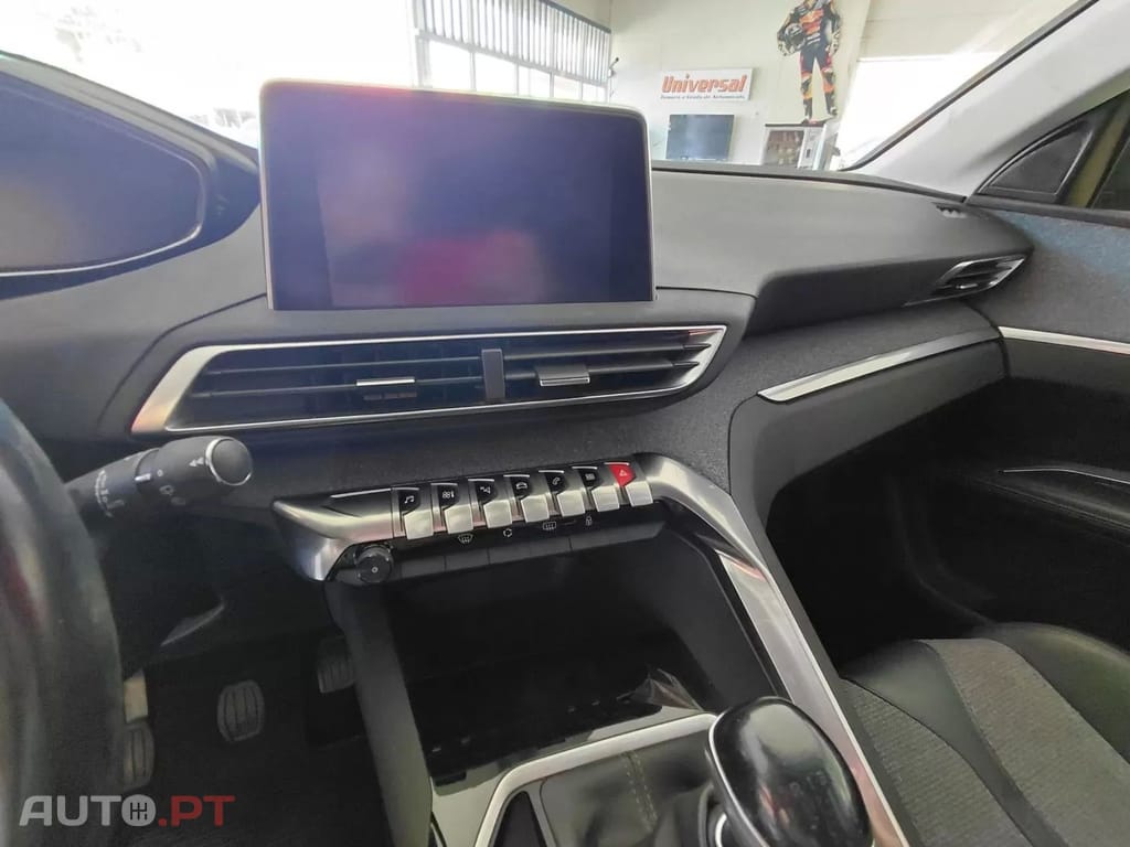Peugeot 5008 PureTech 130 Stop & Start Active Pack
