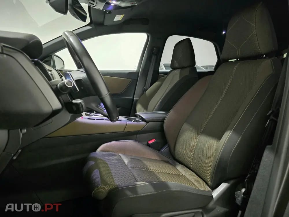 DS DS7 Crossback E-Tense Bastille+ EAT8