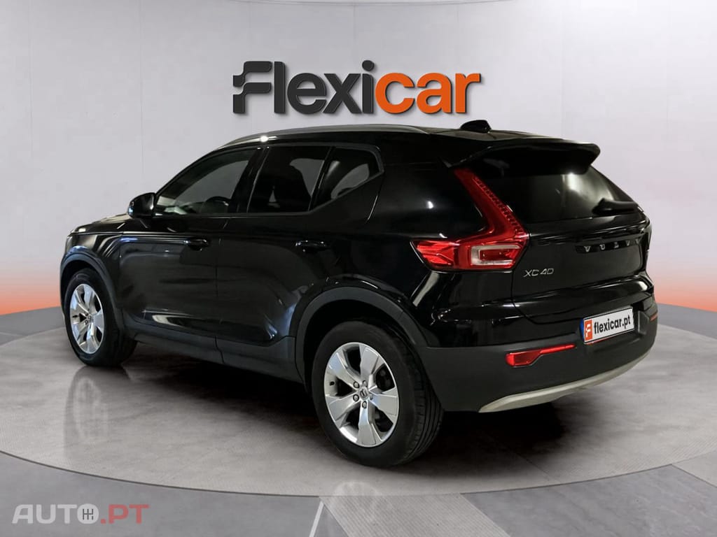 Volvo XC40 1.5 T3 Momentum Plus