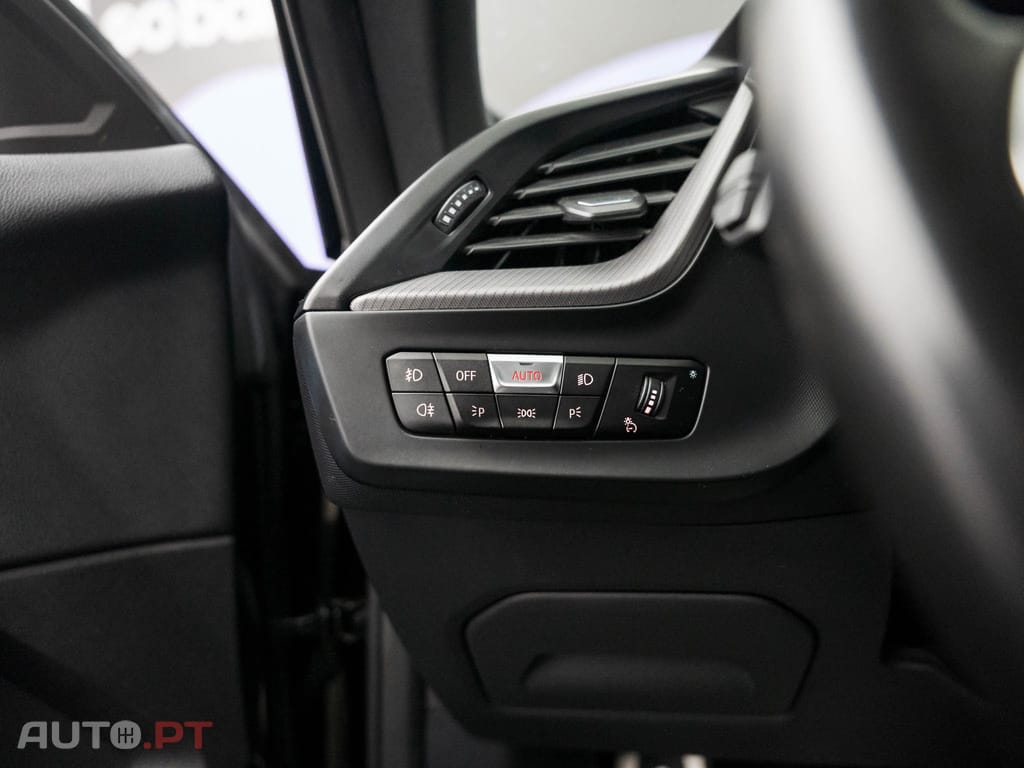BMW 216 d Pack Desportivo M