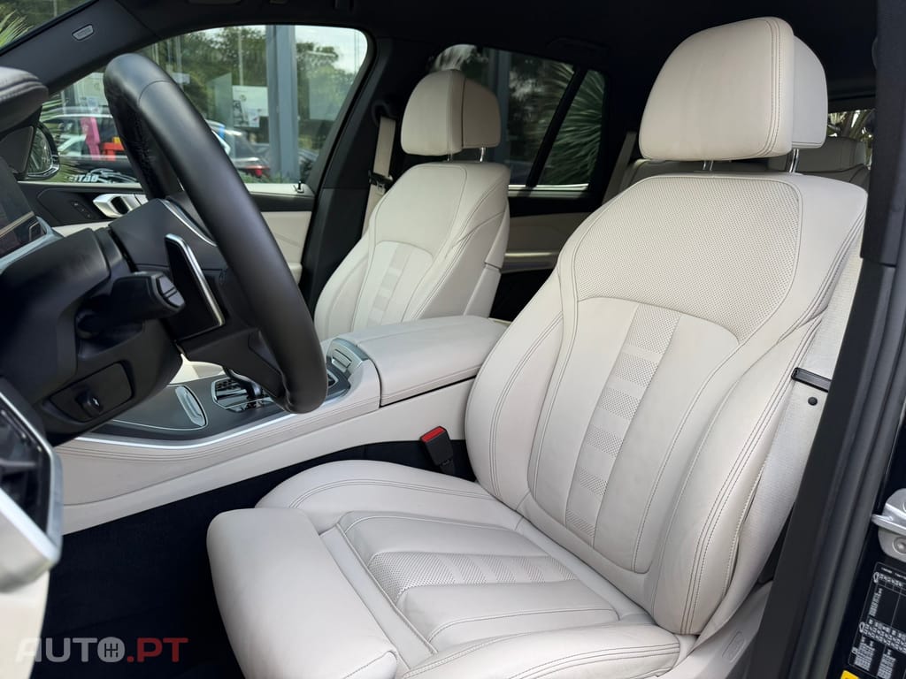 BMW X5 45 e xDrive Pack M