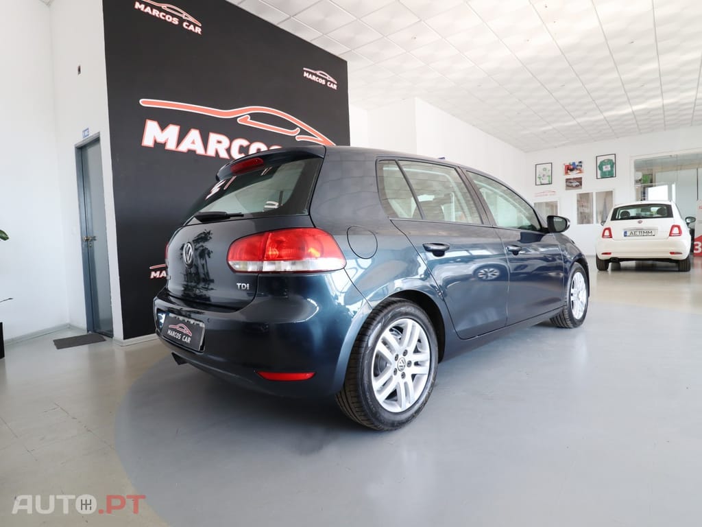 Volkswagen Golf 2.0 TDi Confortline