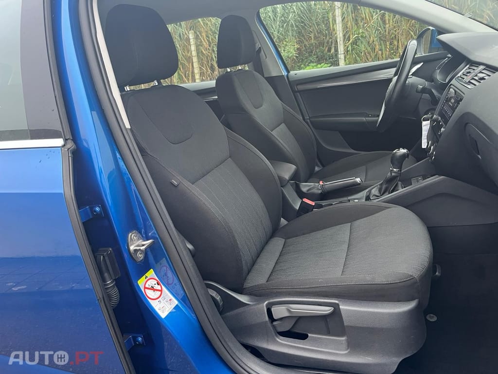 Skoda Octavia Break 1.6 TDI DSG Premium Edition