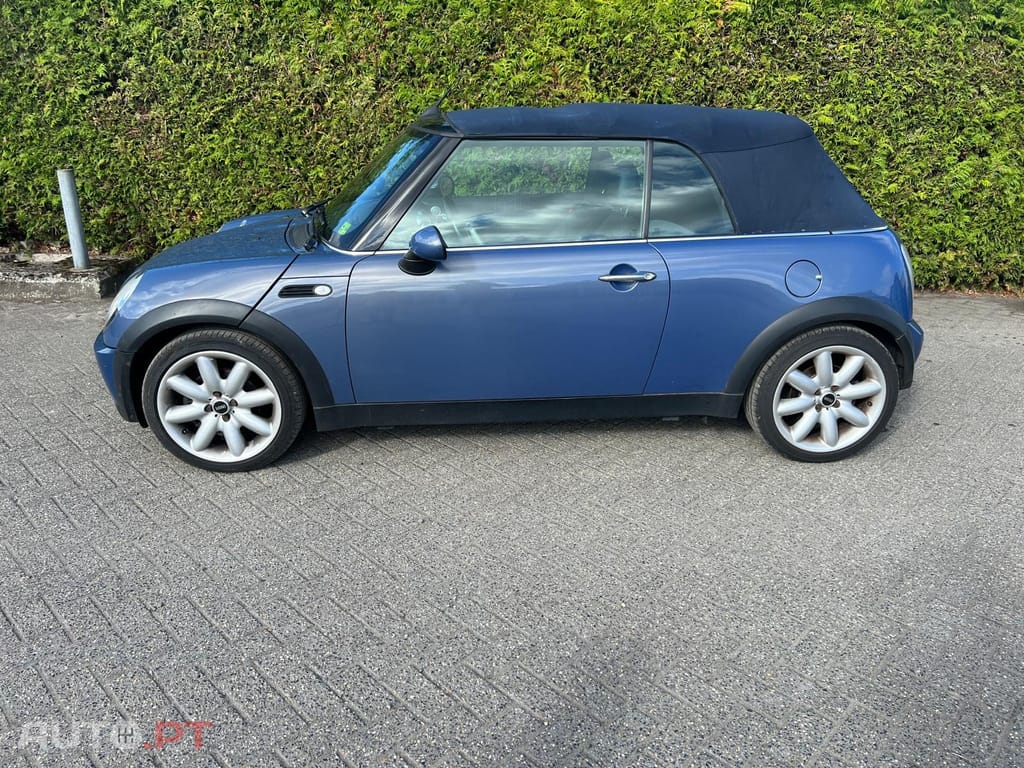 MINI Cabrio R52 CABRIO