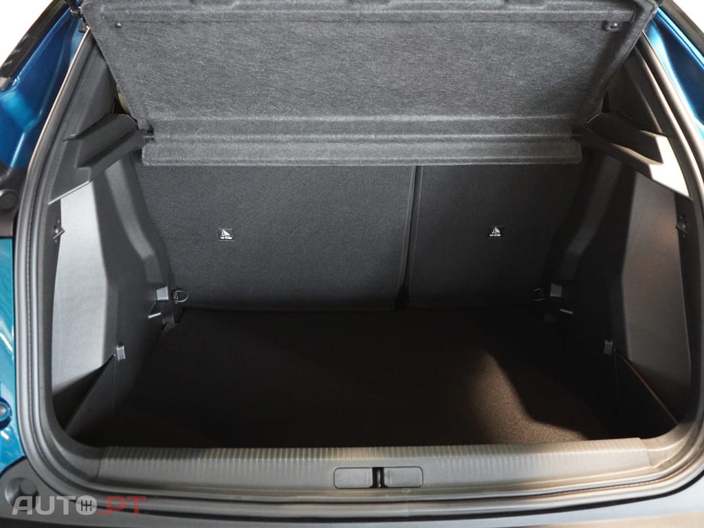 Peugeot 2008 1.2 Hybrid Allure e-DCS6