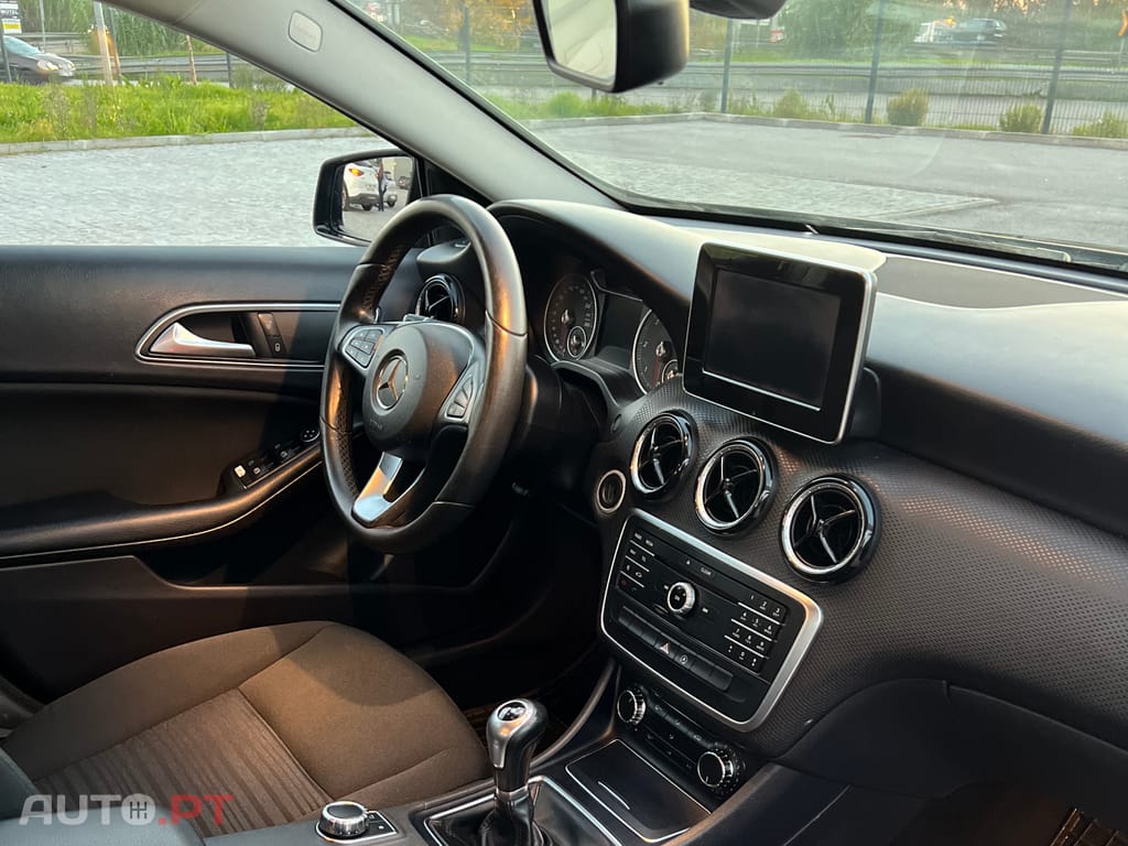 Mercedes-Benz A 180 Urban
