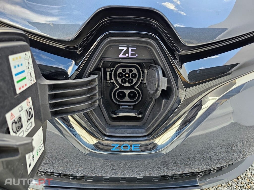 Renault Zoe (c/ Bateria) Z.E. 50 INTENS