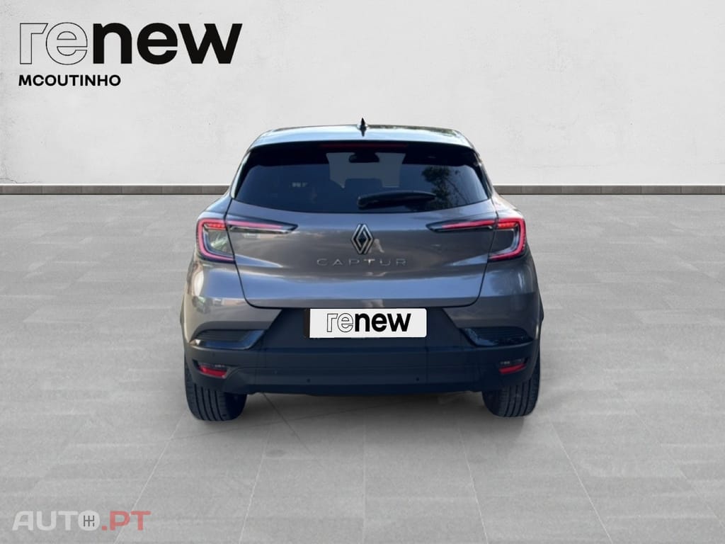 Renault Captur TECHNO TCE 90