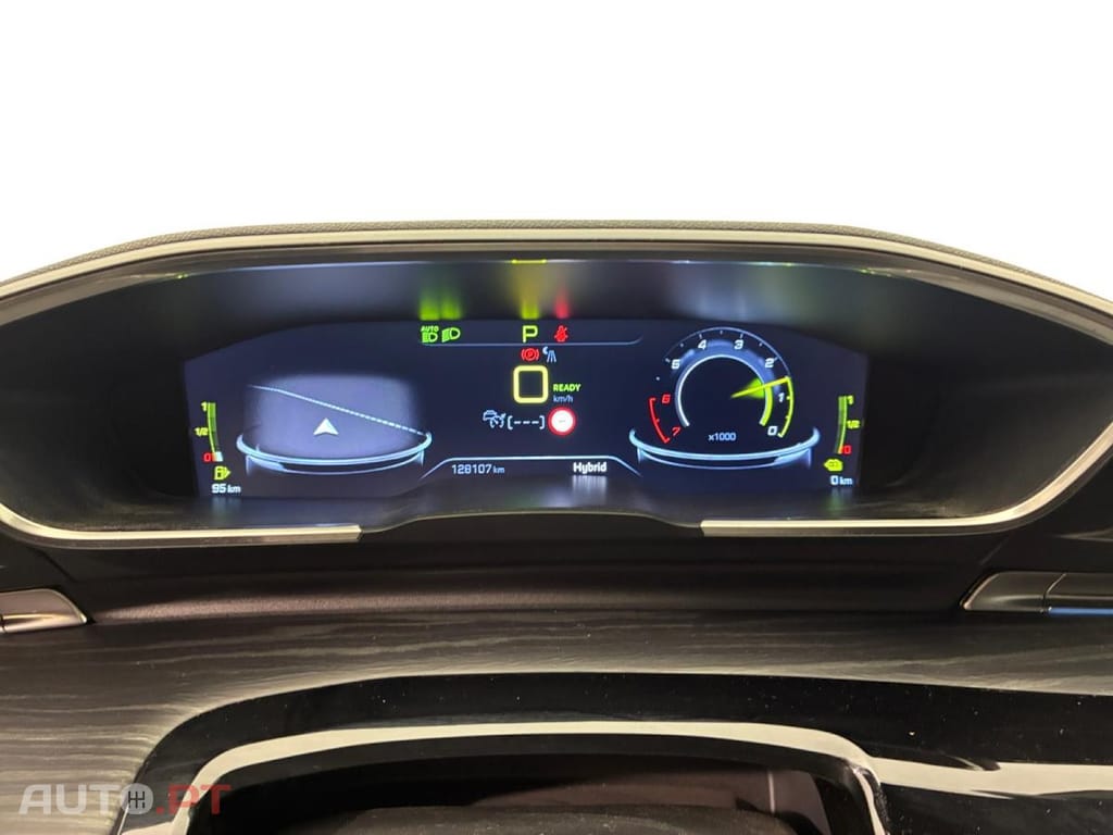 Peugeot 508 Hybrid4 Sport Engineered e-EAT8