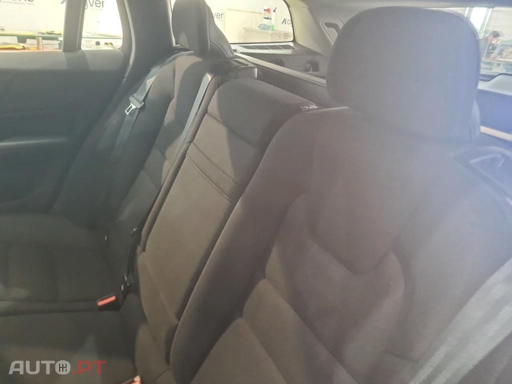 Volvo V60 2.0 T6 AWD TE Inscription Expression