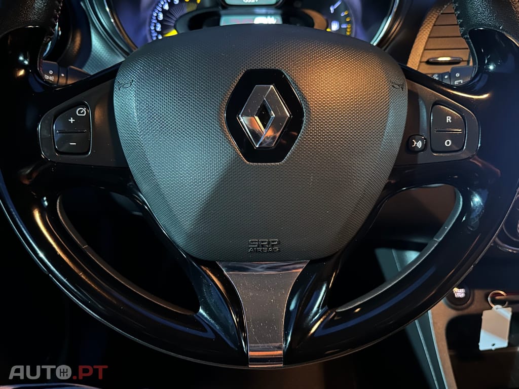 Renault Captur 1.2 TCe Automático