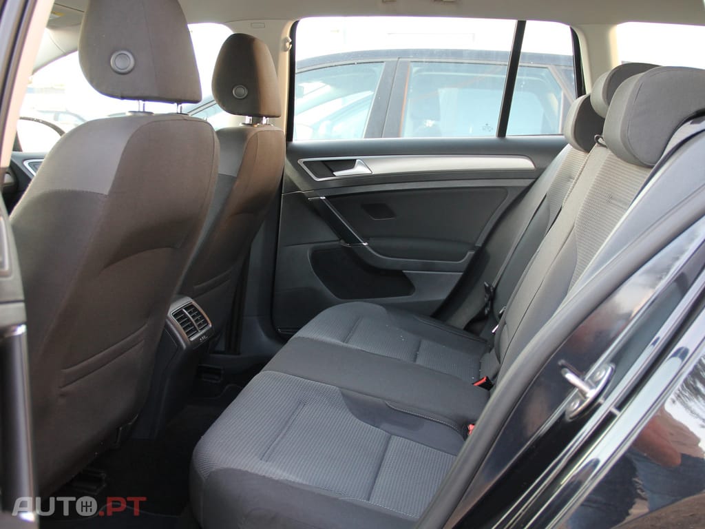 Volkswagen Golf Variant 1.6 TDi Confortline
